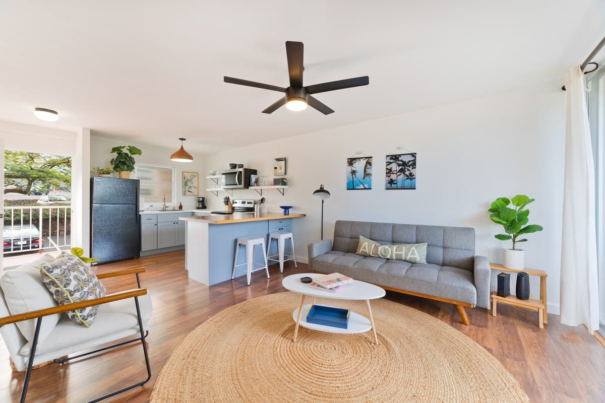 Condo in Kailua-Kona · ★4.64 · 1 bedroom · 1 bed · 1 shared bath - Photo 2