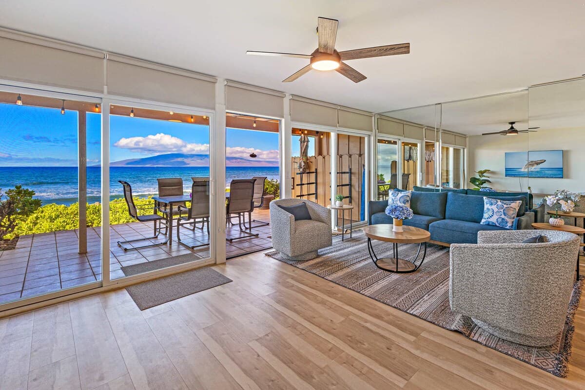 Townhouse in Lahaina · ★5.0 · 3 bedrooms · 4 beds · 3 baths - Photo 2