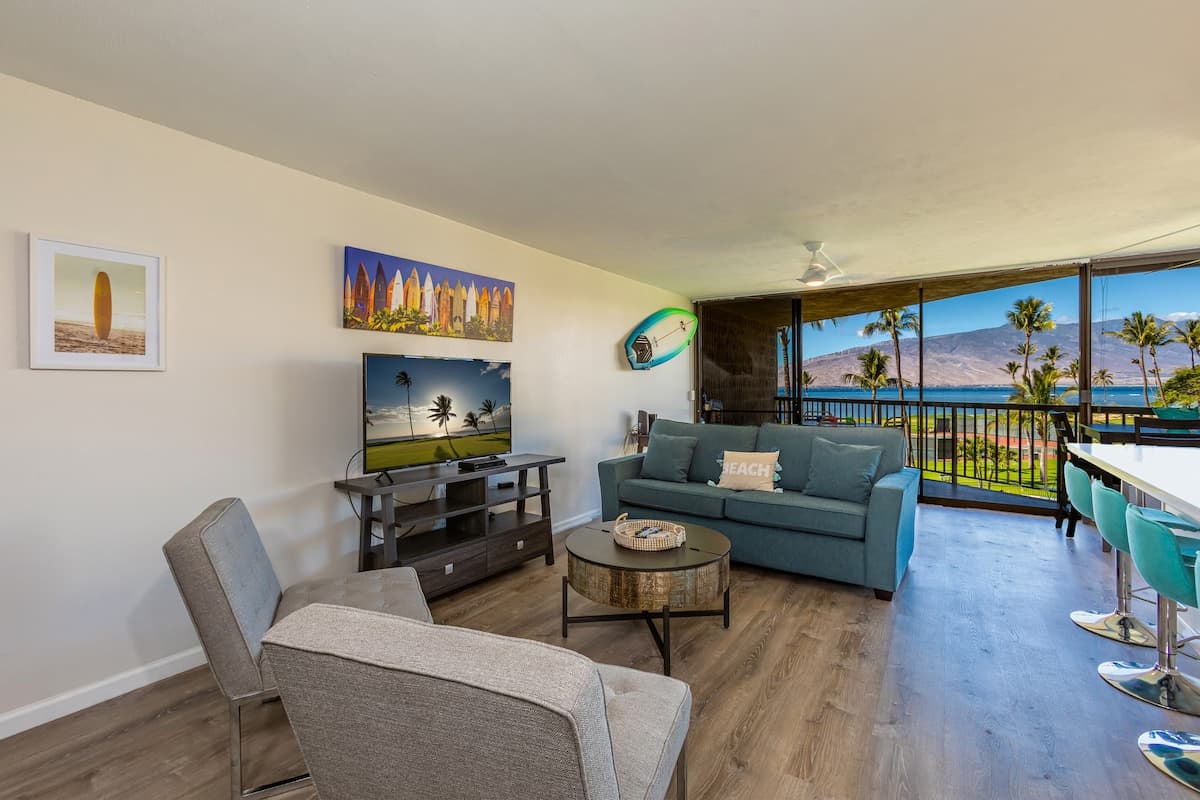 Condo in Kihei · ★5.0 · 2 bedrooms · 4 beds · 2 private baths - Photo 3