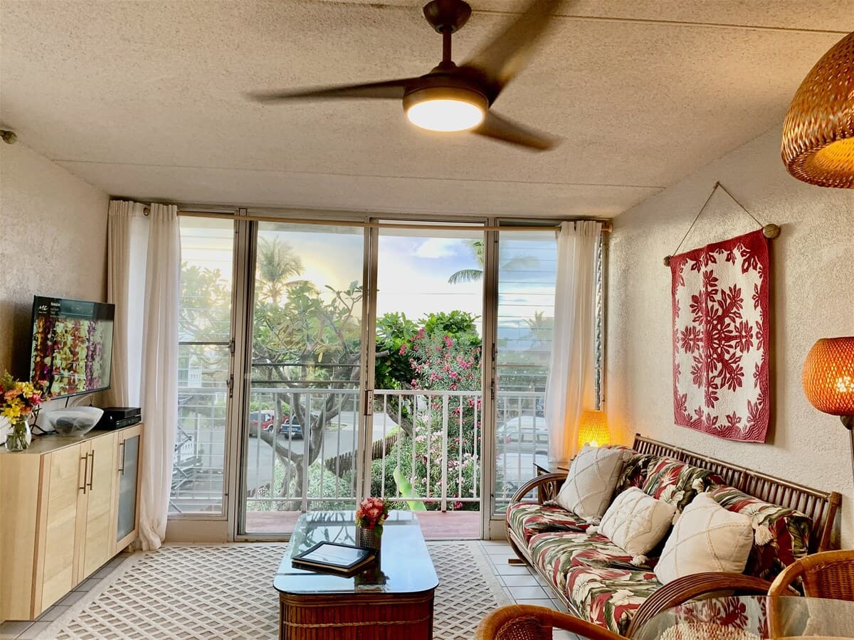 Condo in Waimea · ★5.0 · 3 bedrooms · 4 beds · 2 baths - Photo 2