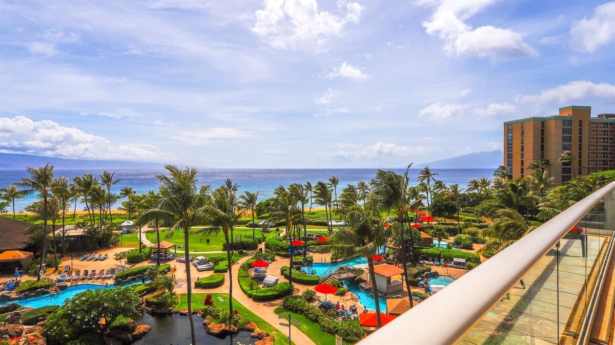 Condo in Kaanapali · ★5.0 · 2 bedrooms · 3 beds · 2.5 baths - Photo 3