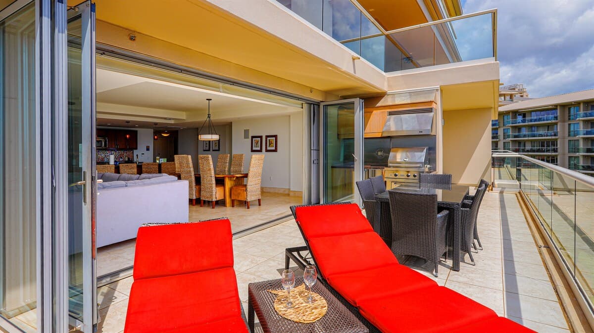 Condo in Kaanapali · ★5.0 · 2 bedrooms · 3 beds · 2.5 baths - Photo 5