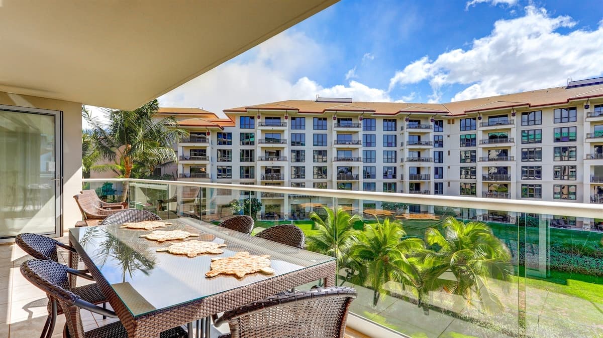 Condo in Kaanapali · ★4.9 · 2 bedrooms · 3 beds · 2 baths - Photo 5
