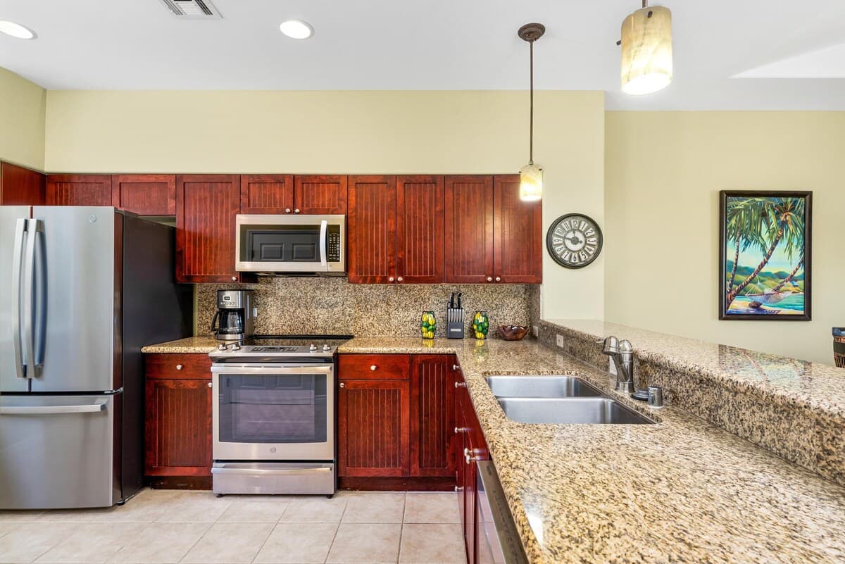 Condo in Waikoloa Beach Resort · ★4.86 · 2 bedrooms · 3 beds · 2 baths - Photo 4