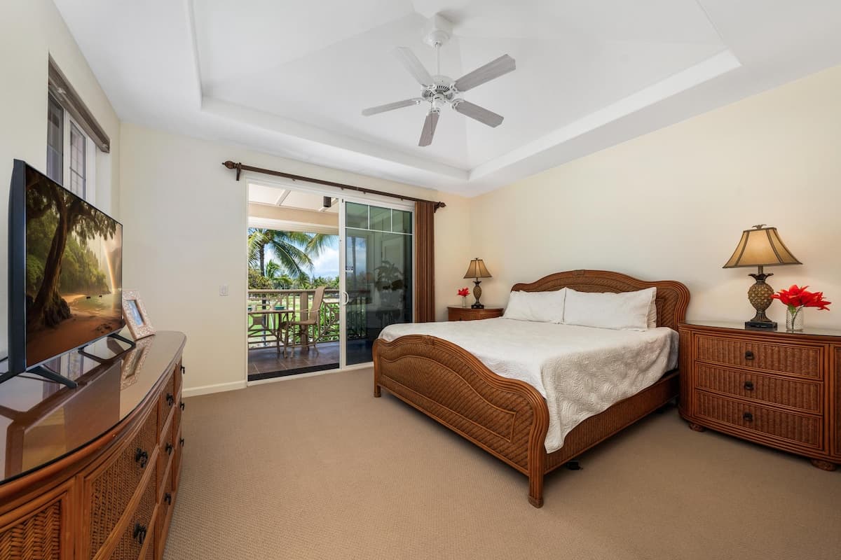 Townhouse in Waikoloa Beach Resort · ★4.81 · 3 bedrooms · 5 beds · 3 baths - Photo 5