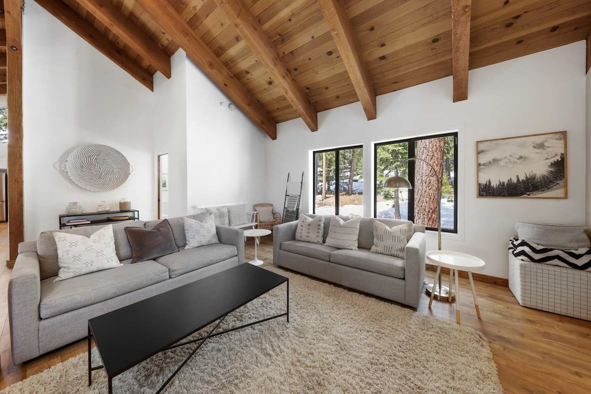 Modern Cabin Steps from Lake Tahoe - Photo 4