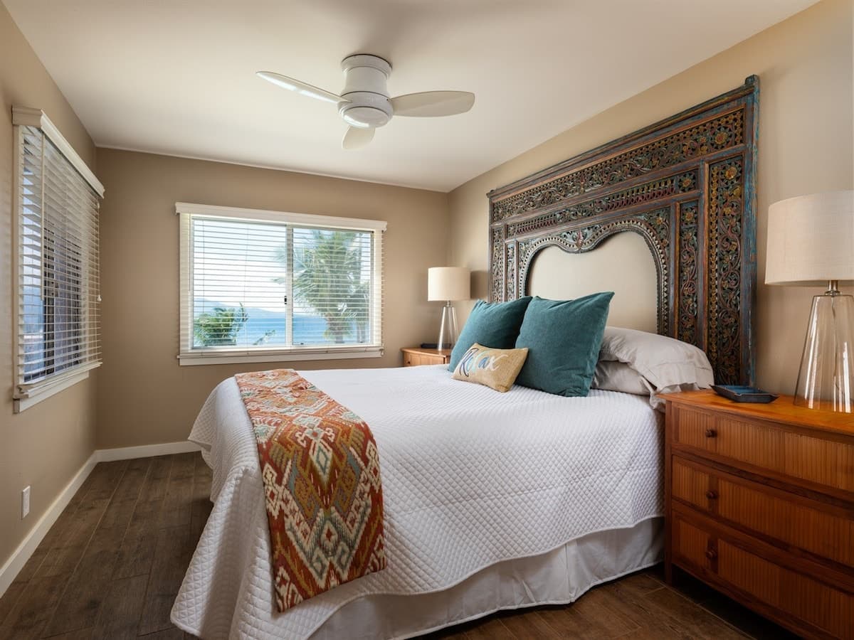 Condo in Wailuku · ★4.96 · 2 bedrooms · 3 beds · 2 baths - Photo 3