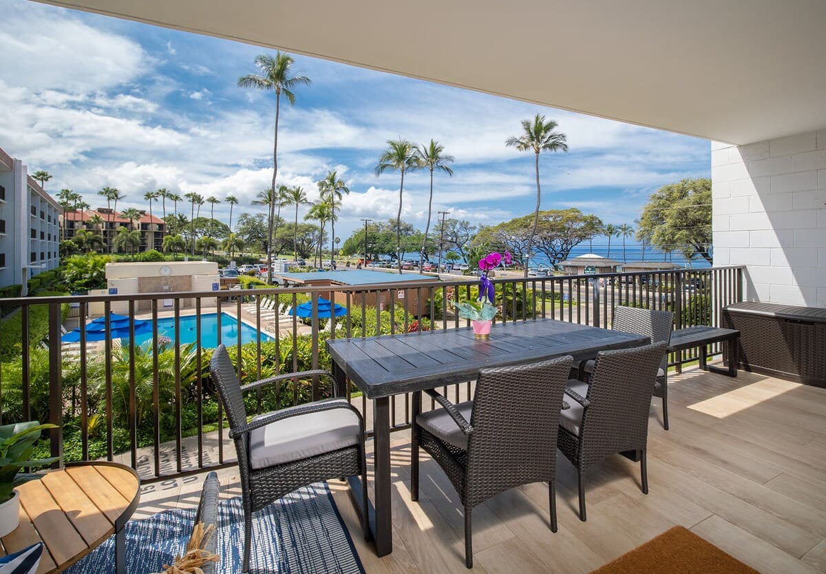 Condo in Kihei · ★4.74 · 2 bedrooms · 4 beds · 2 shared baths - Photo 2
