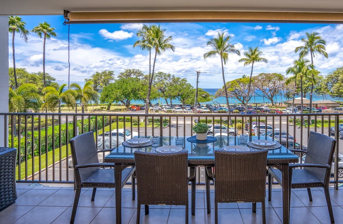 Condo in Kihei · ★4.53 · 2 bedrooms · 2 beds · 2 baths - Photo 5