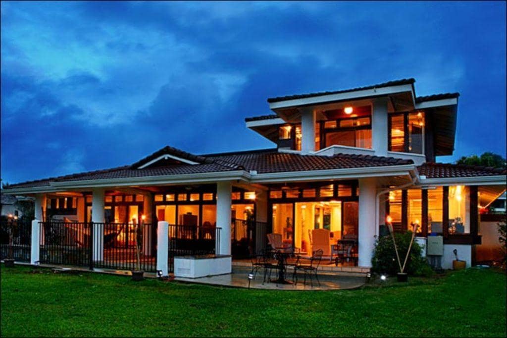 Home in Princeville · ★4.67 · 4 bedrooms · 4 beds · 3.5 baths - Photo 5