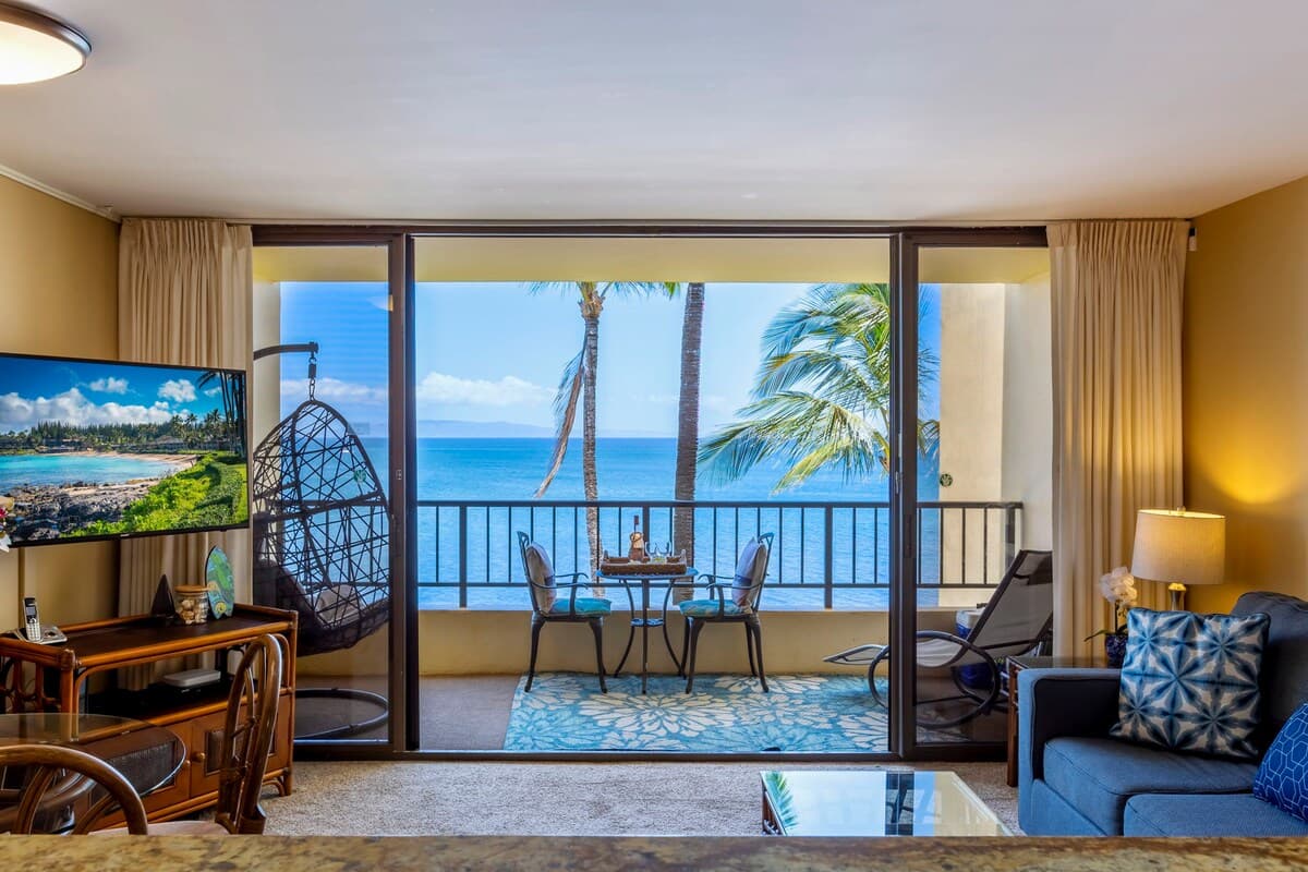 Condo in Kihei · ★4.82 · 1 bedroom · 2 beds · 1 private bath - Photo 1