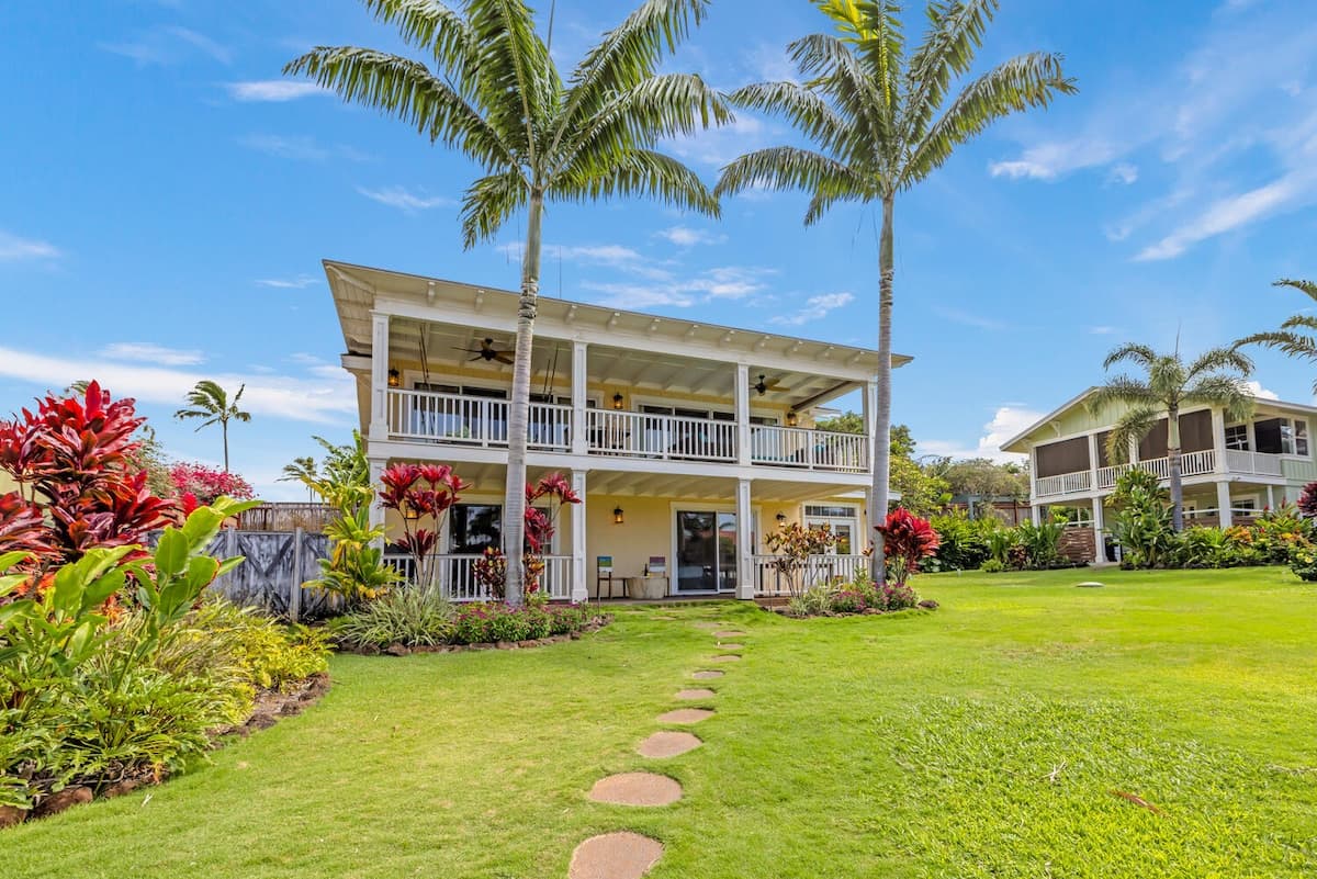 Home in Koloa · ★5.0 · 4 bedrooms · 4 beds · 3 baths - Photo 3
