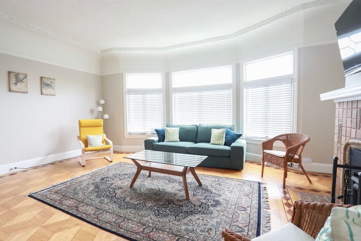 Spacious Family Home Steps from Golden Gate Park - Photo 3