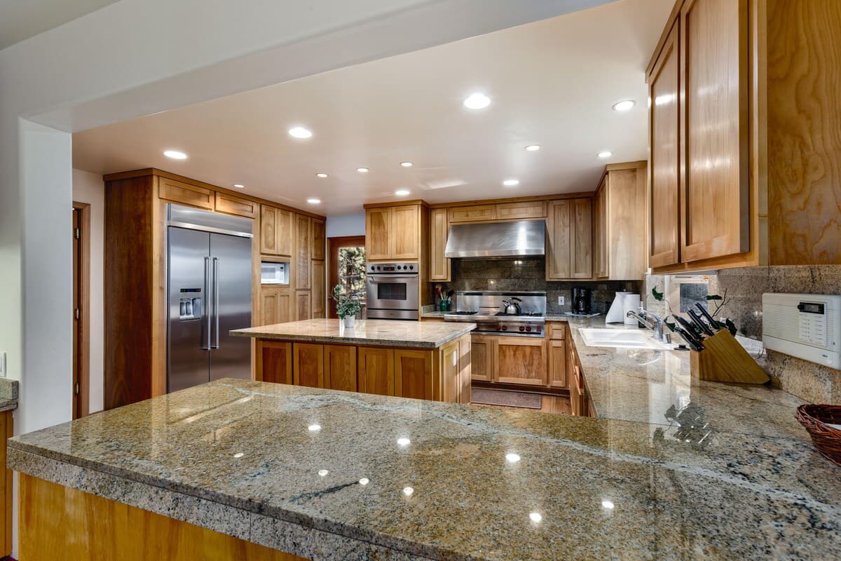 Home in Zephyr Cove · ★4.65 · 5 bedrooms · 7 beds · 5 private baths - Photo 2
