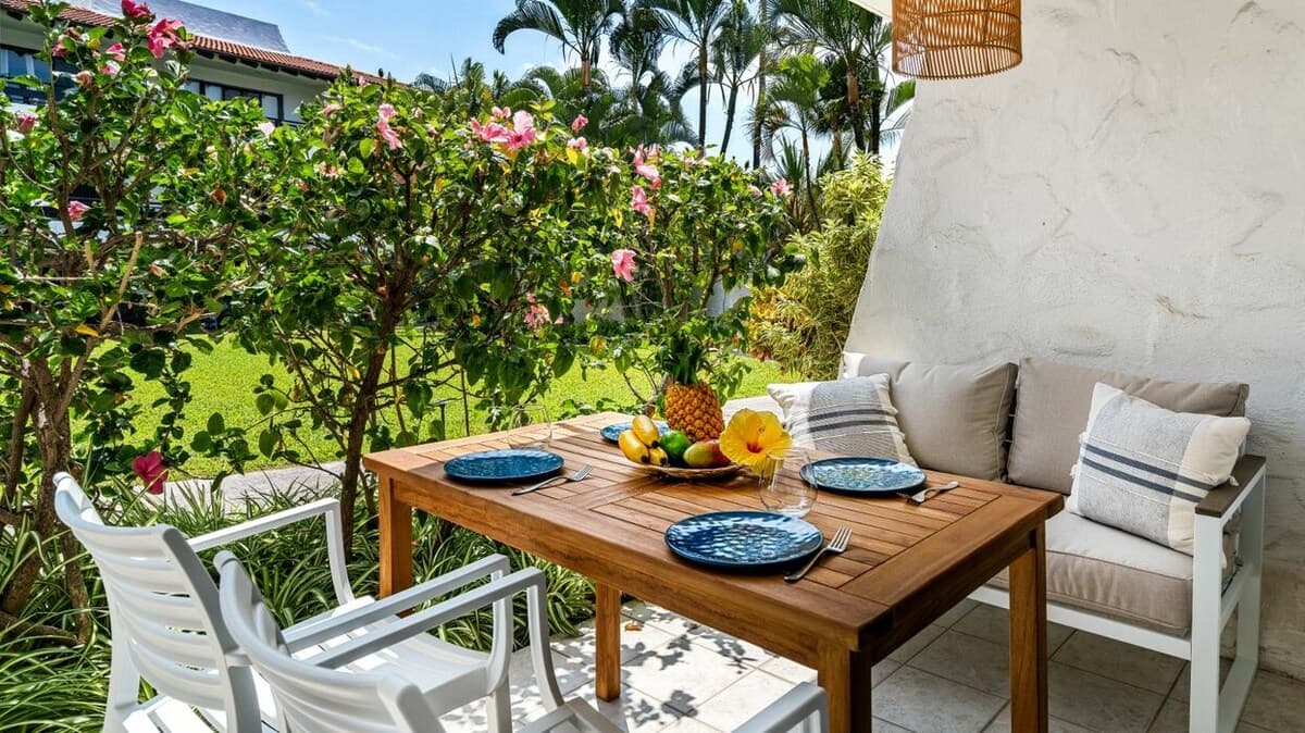 Condo in Kailua-Kona · ★5.0 · 1 bedroom · 1 bed · 1 bath - Photo 4