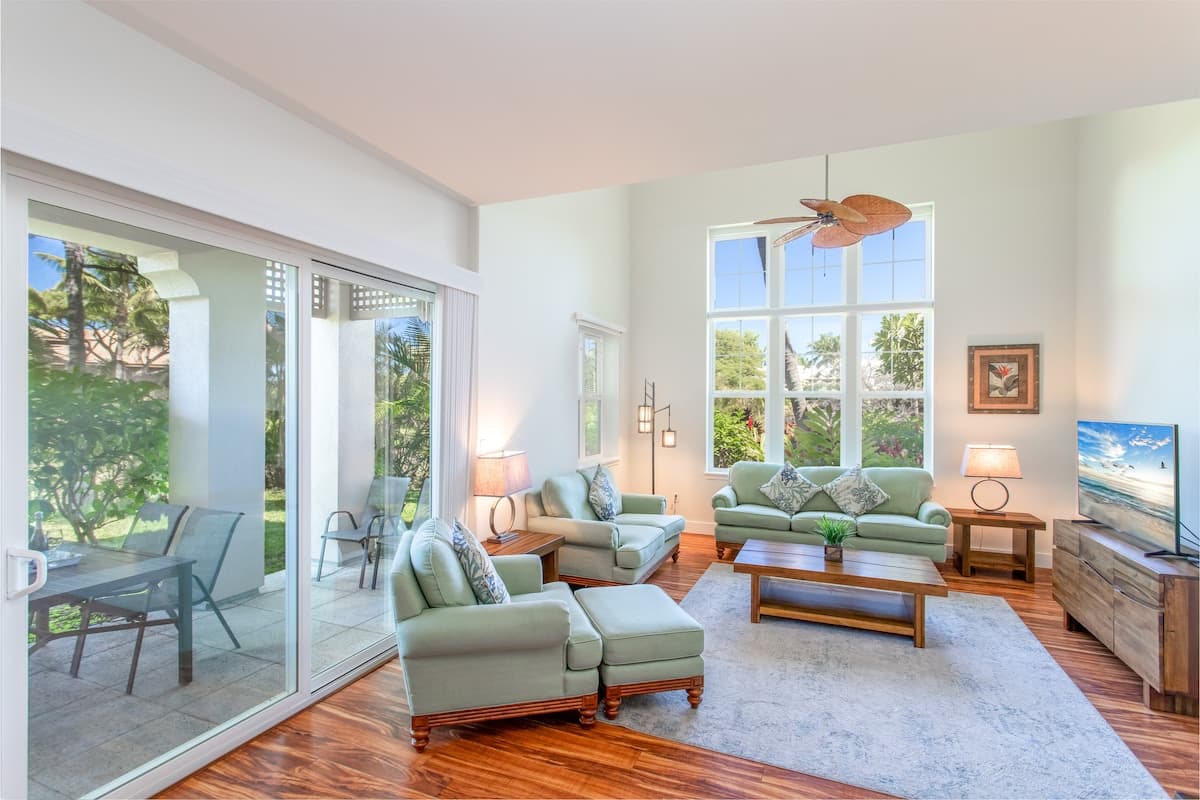 Condo in Waikoloa Village · ★4.94 · 3 bedrooms · 5 beds · 2.5 shared baths - Photo 1