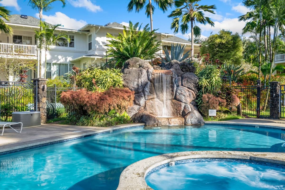 Condo in Princeville · ★5.0 · 3 bedrooms · 3 beds · 3 baths - Photo 1