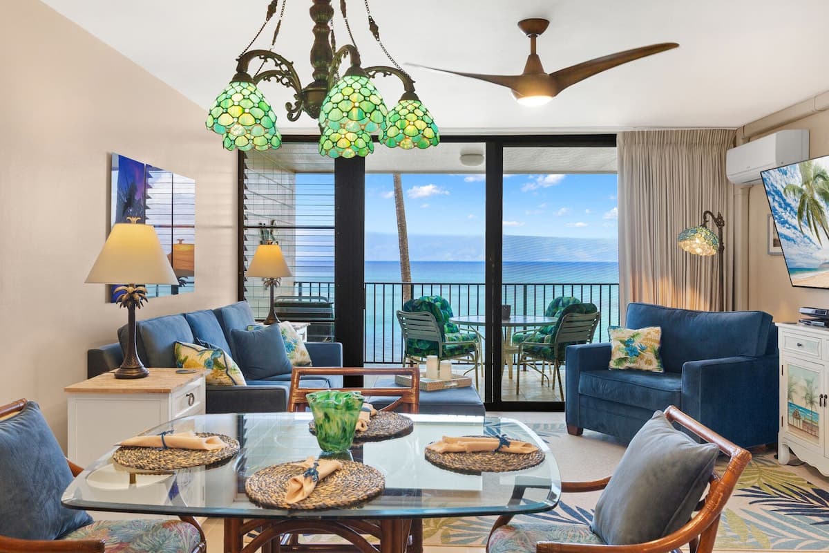 Condo in Lahaina · ★4.84 · 1 bedroom · 2 beds · 1 private bath - Photo 5