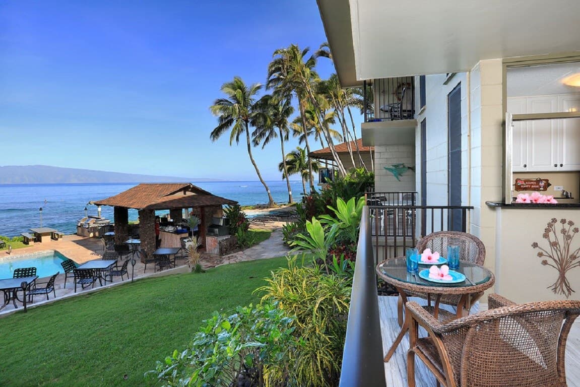Condo in Lahaina · ★4.8 · 1 bedroom · 1 bed · 1 private bath - Photo 2
