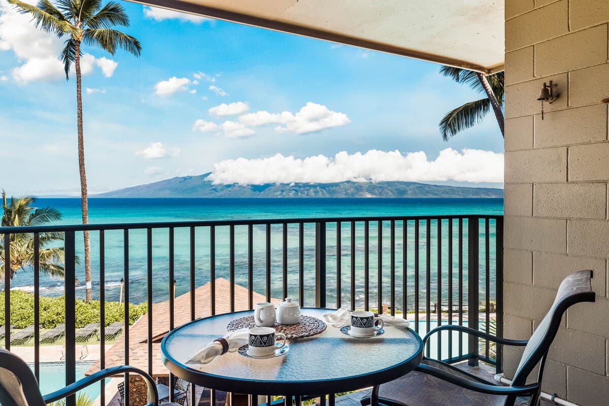 Condo in Lahaina · ★4.76 · 1 bedroom · 1 bed · 1 private bath - Photo 1