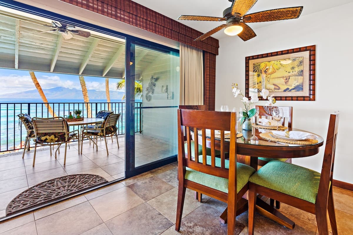 Condo in Lahaina · ★4.86 · 1 bedroom · 1 bed · 1 bath - Photo 3