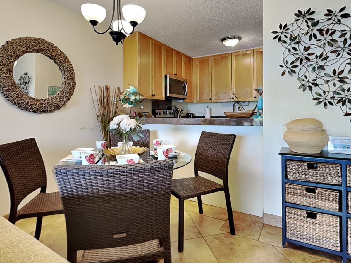 Condo in Kihei · ★4.5 · 1 bedroom · 2 beds · 2 baths - Photo 5