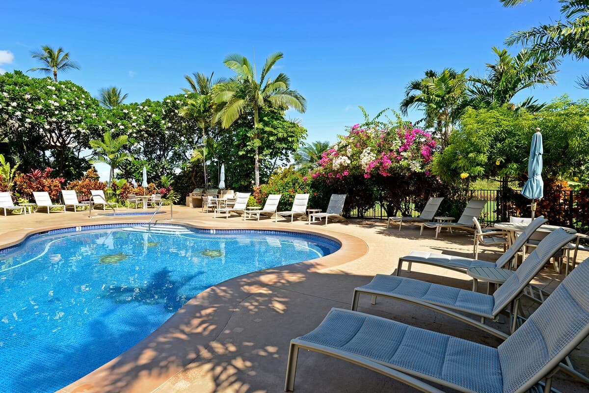 Condo in Wailea · ★4.17 · 3 bedrooms · 4 beds · 2 baths - Photo 2