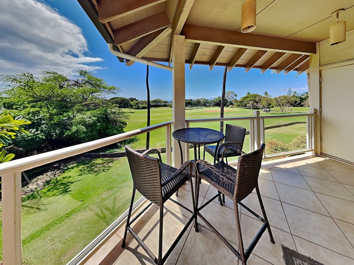 Condo in Wailea · ★4.17 · 3 bedrooms · 4 beds · 2 baths - Photo 1