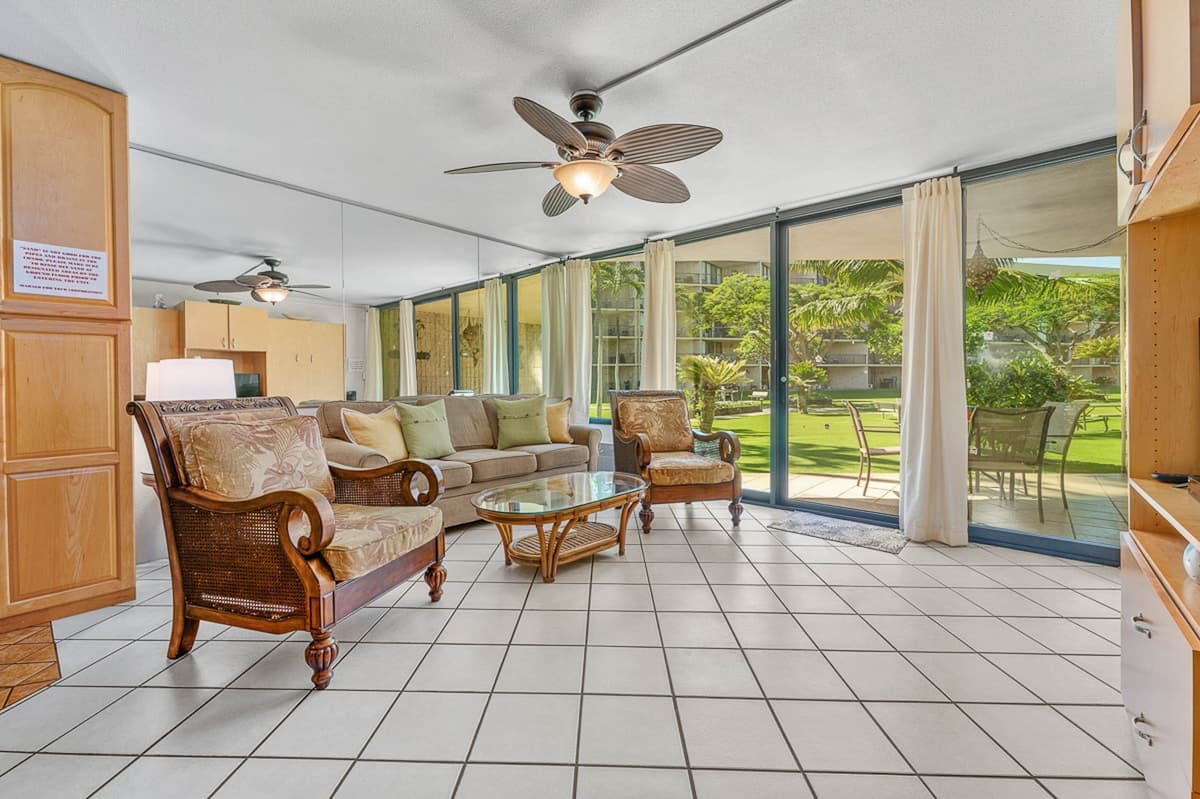 Condo in Kihei · ★4.75 · 1 bedroom · 3 beds · 2 shared baths - Photo 4