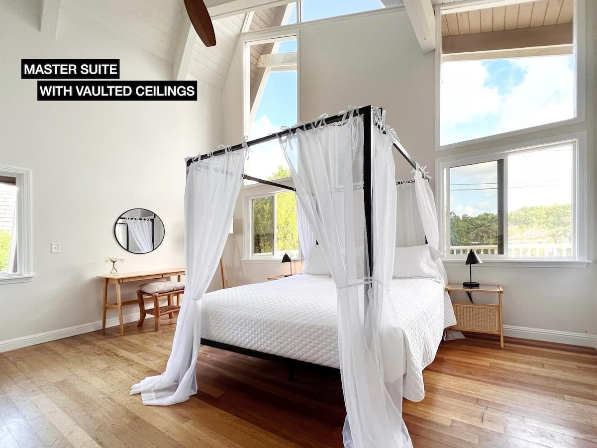 Home in Anahola · ★4.73 · 4 bedrooms · 5 beds · 3 shared baths - Photo 5