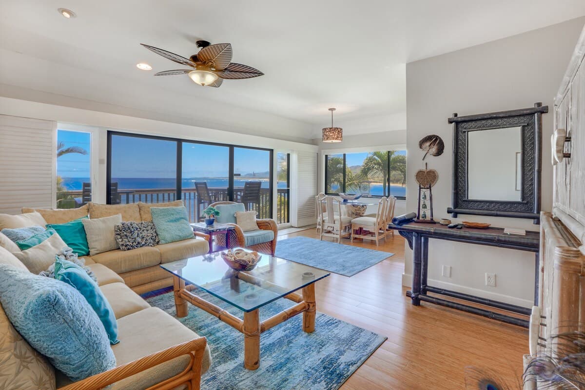 Condo in Kapaa · ★4.92 · 2 bedrooms · 2 beds · 2 baths - Photo 3