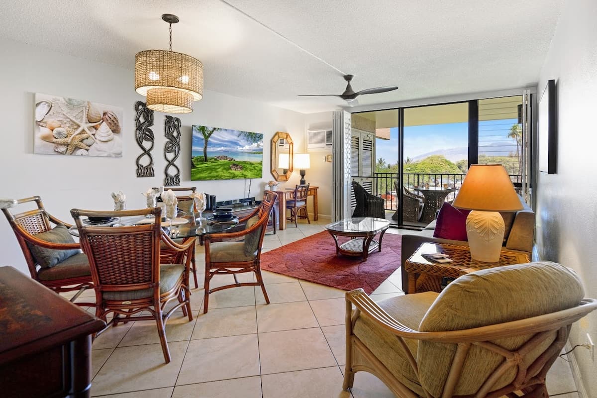 Condo in Kihei · ★4.9 · 1 bedroom · 2 beds · 2 baths - Photo 1