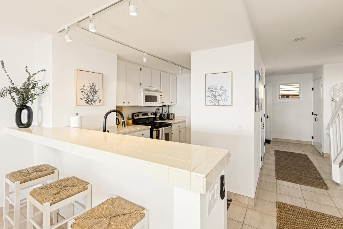 Condo in Koloa · ★4.73 · 2 bedrooms · 3 beds · 3 baths - Photo 4