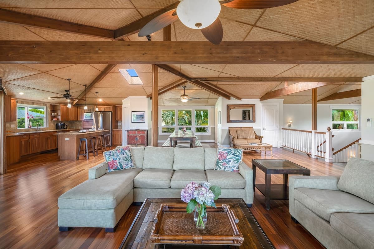 Home in Princeville · ★4.85 · 4 bedrooms · 8 beds · 2.5 private baths - Photo 1