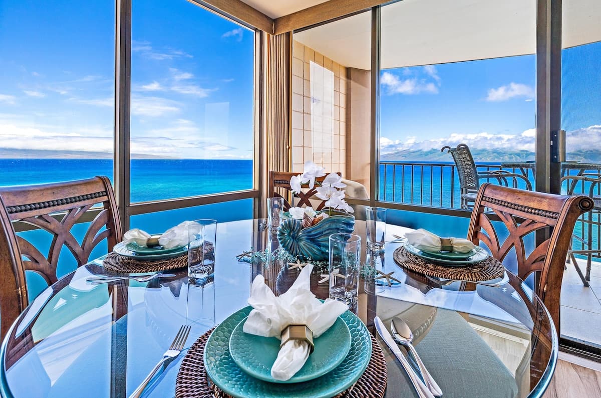 Condo in Lahaina · ★4.96 · 1 bedroom · 1 bed · 1 bath - Photo 1