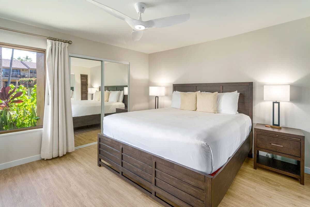Condo in Kihei · ★4.8 · 1 bedroom · 2 beds · 1 bath - Photo 4