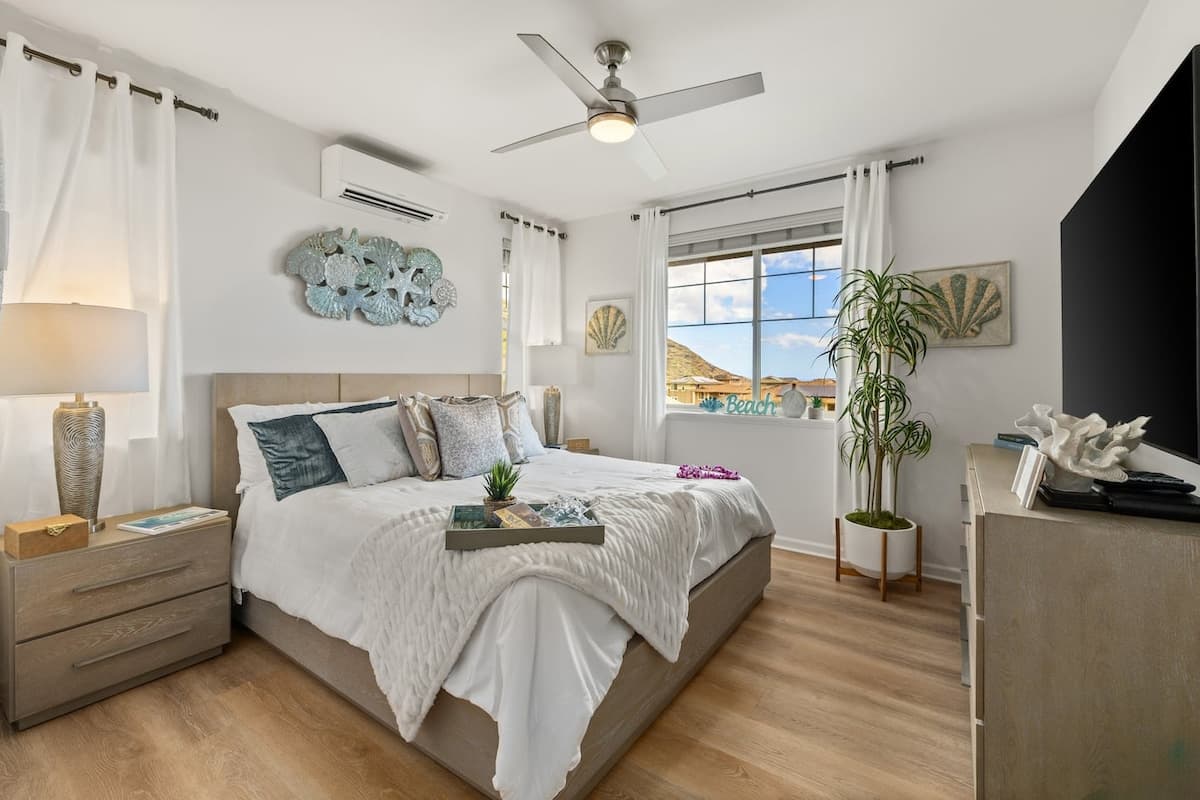 Home in Waianae · ★5.0 · 4 bedrooms · 6 beds · 3.5 private baths - Photo 1