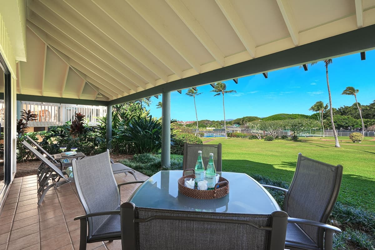 Condo in Koloa · ★5.0 · 2 bedrooms · 4 beds · 2 baths - Photo 1