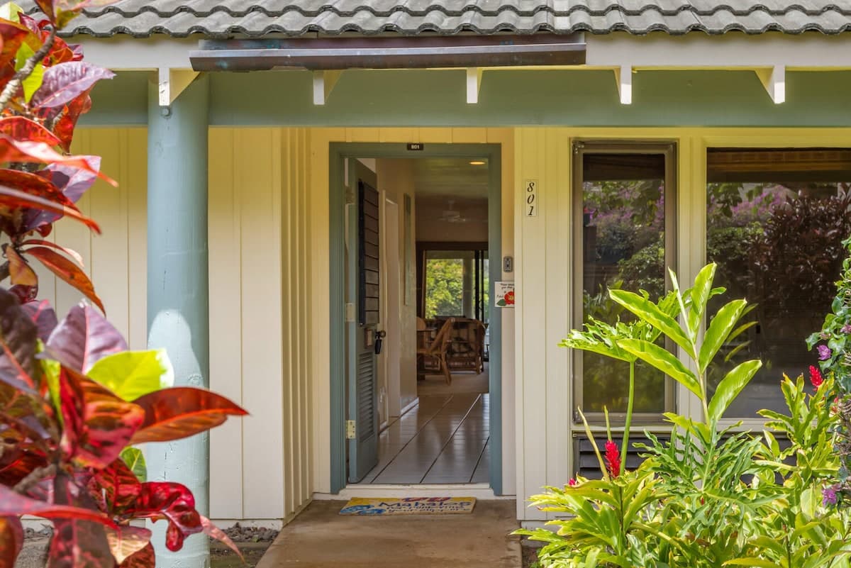 Condo in Koloa · ★5.0 · 2 bedrooms · 4 beds · 2 baths - Photo 3