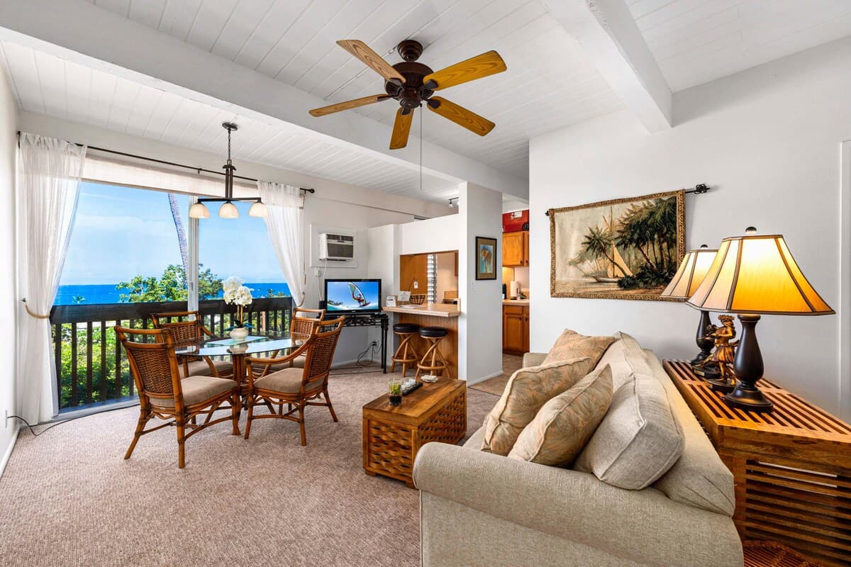 Condo in Kailua-Kona · ★4.71 · 1 bedroom · 2 beds · 1 private bath - Photo 1