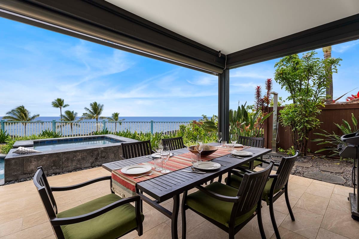 Home in Kailua-Kona · ★4.92 · 3 bedrooms · 6 beds · 3 baths - Photo 5