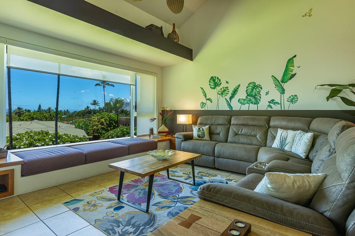 Condo in Wailea · ★4.83 · 2 bedrooms · 2 beds · 2 baths - Photo 2
