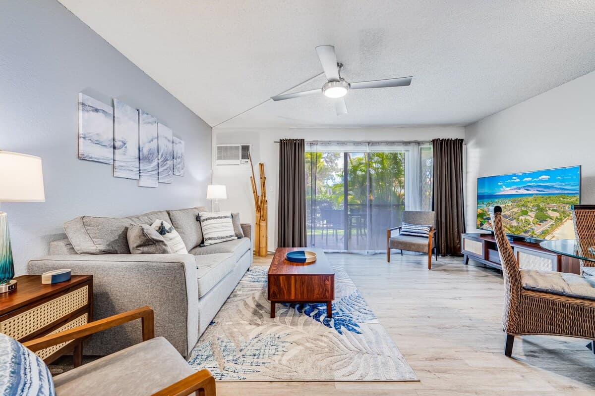 Condo in Kihei · ★4.0 · 2 bedrooms · 3 beds · 1 bath - Photo 1