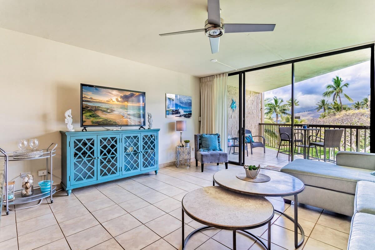 Condo in Kihei · ★4.33 · 1 bedroom · 3 beds · 2 shared baths - Photo 1