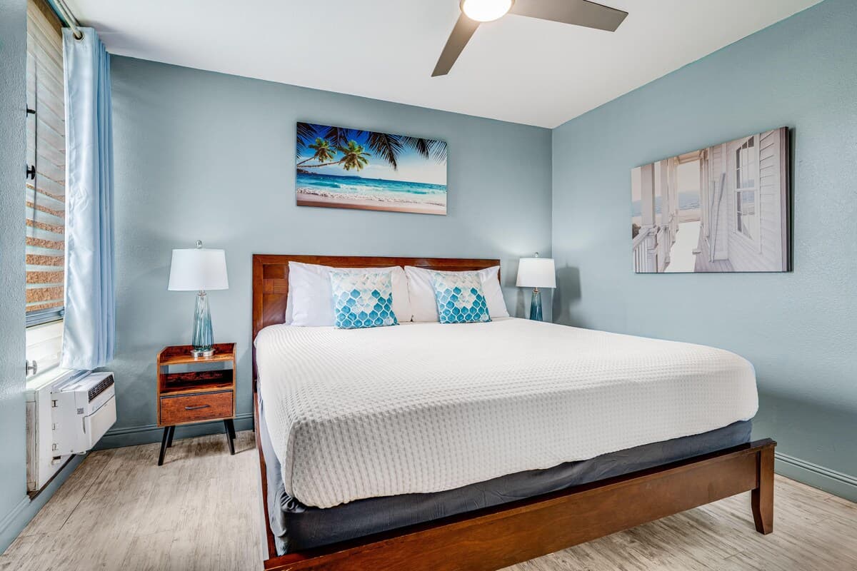 Condo in Kihei · ★4.82 · 2 bedrooms · 4 beds · 2 shared baths - Photo 3