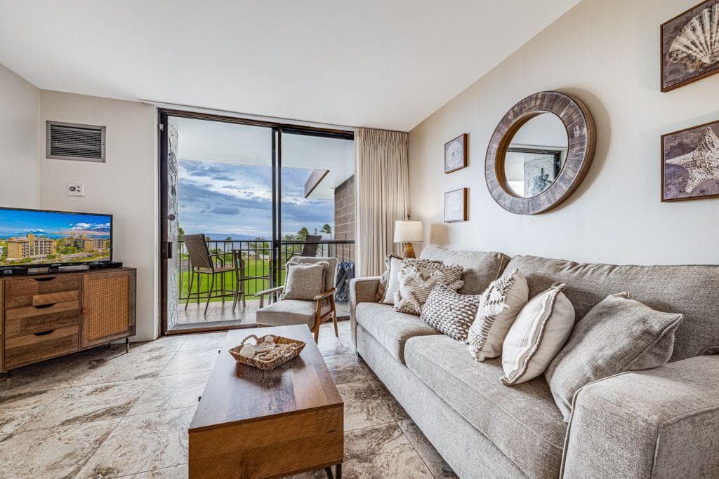Condo in Kihei · ★5.0 · 2 bedrooms · 3 beds · 2 baths - Photo 1
