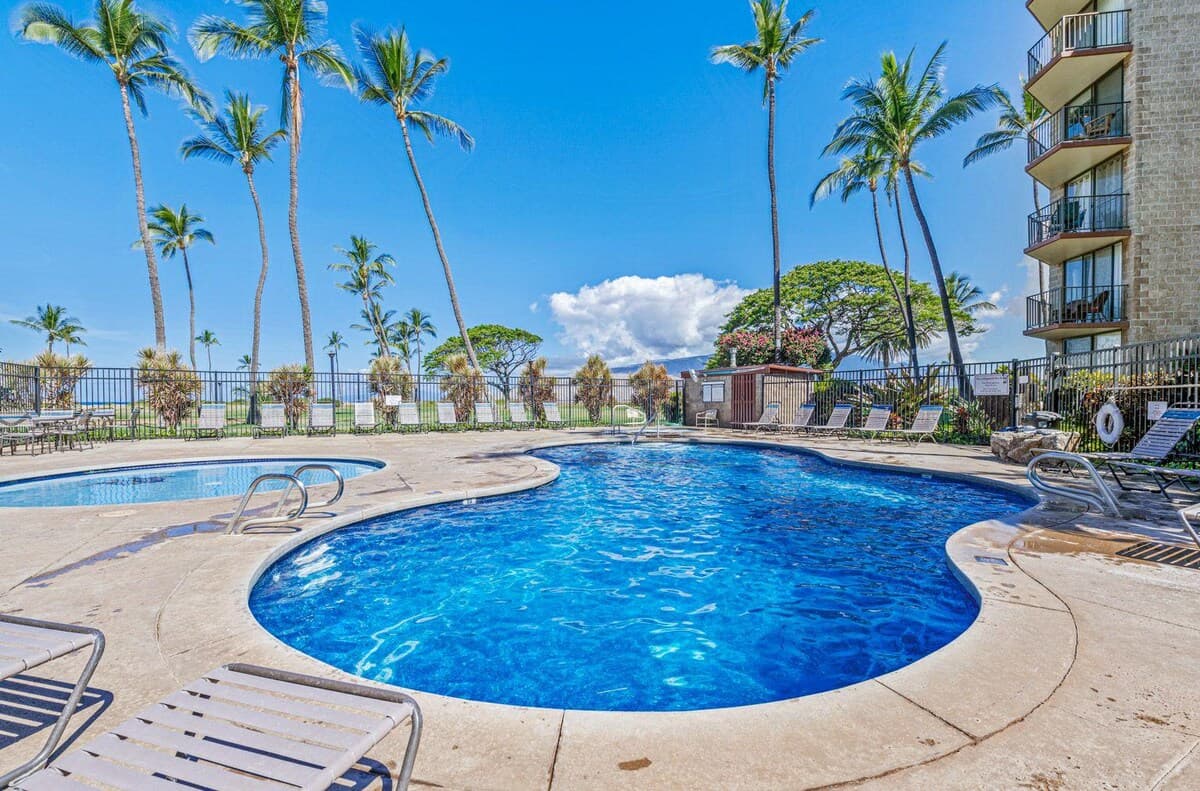 Condo in Kihei · ★5.0 · 2 bedrooms · 3 beds · 2 baths - Photo 5