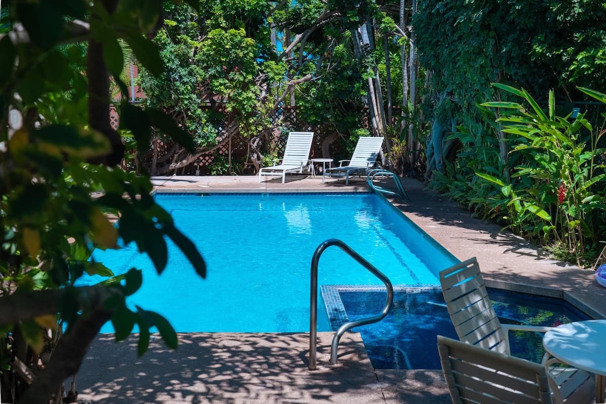 Condo in Kihei · ★4.82 · 3 bedrooms · 5 beds · 2 shared baths - Photo 5