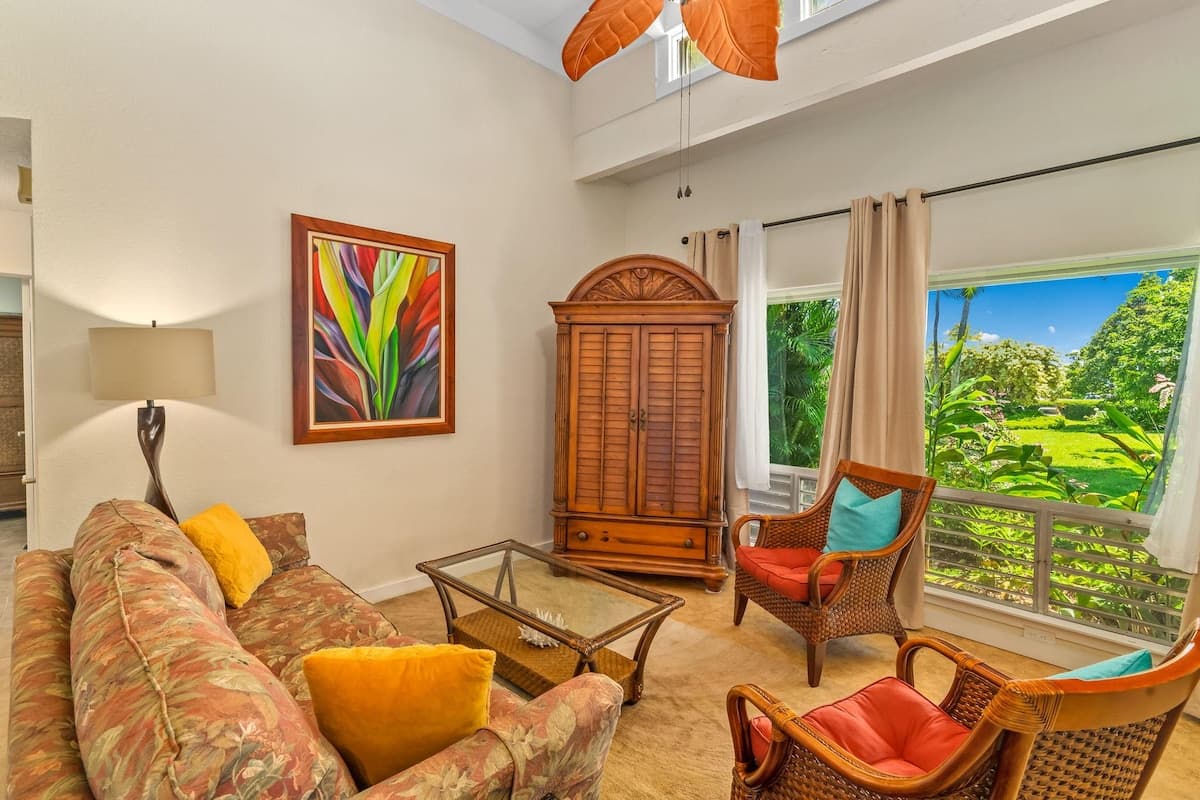 Condo in Princeville · ★4.71 · 2 bedrooms · 3 beds · 2 baths - Photo 3