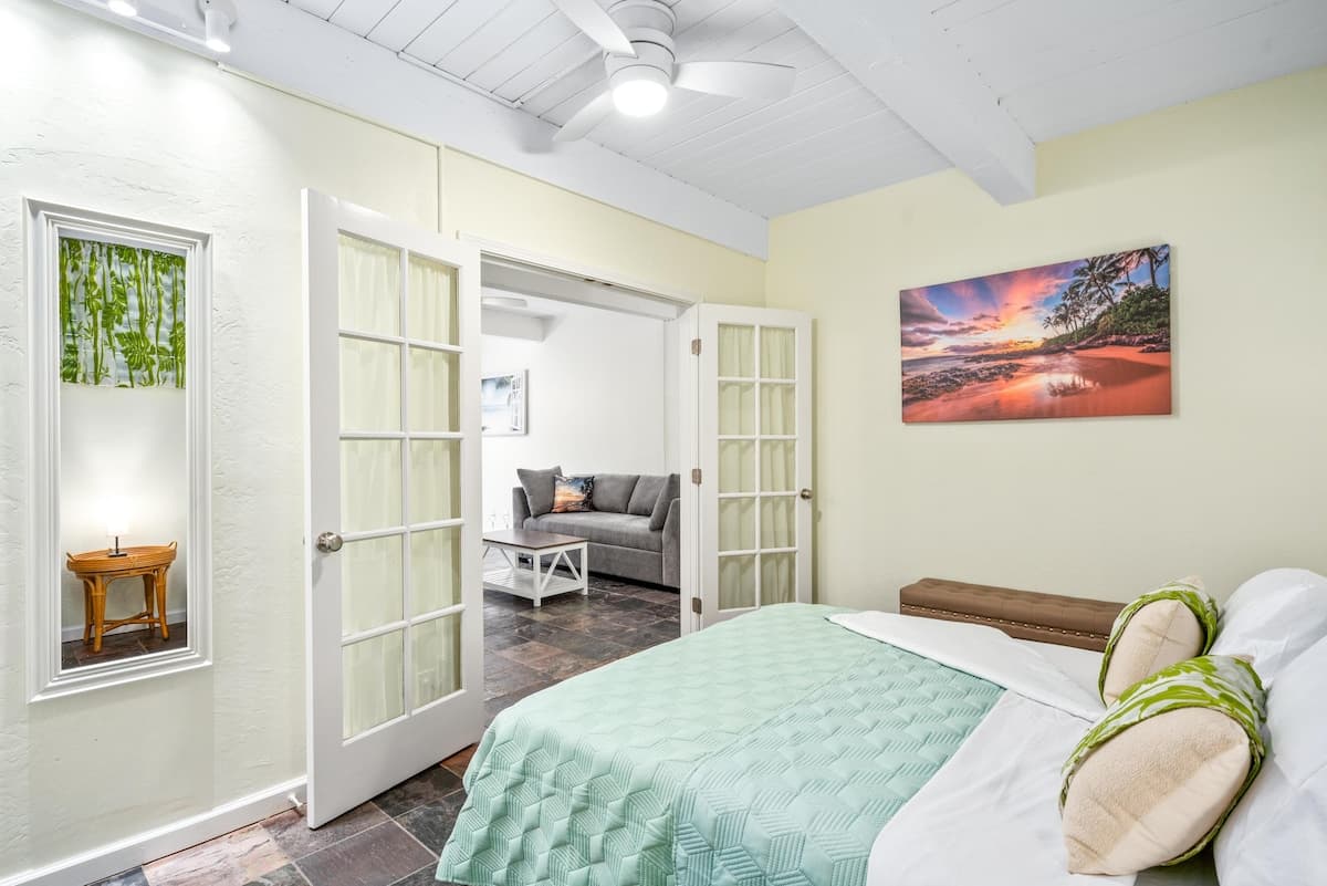 Condo in Kailua-Kona · ★4.71 · 1 bedroom · 2 beds · 1 private bath - Photo 1
